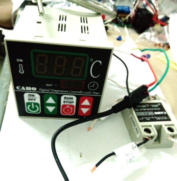 烘培用溫度時間控制器+25A交流轉交流固態繼電器(含1支感溫棒)