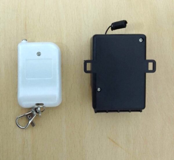 DC12V ~72V 30A 單顆按鍵遙控開關模組