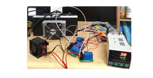 制冷晶片冷熱切換用PID溫度控制器+4個12V30A繼電器+冷風模組+熱風模組+電源供應器