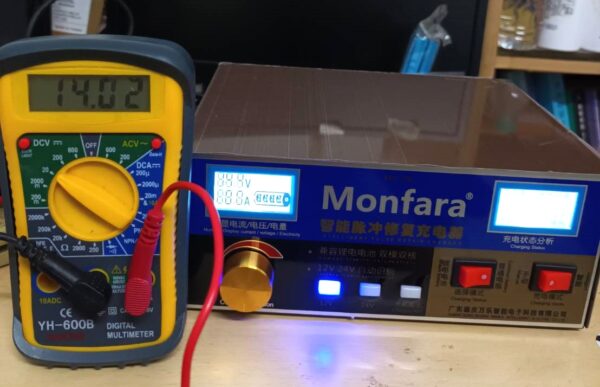 汽機車 電瓶充電器12V-24V,12~24V鋰電瓶充電器,2V-24V蓄電池充電器,電瓶充電器