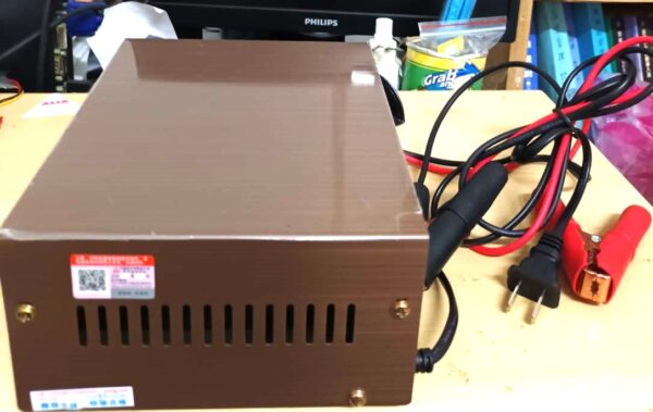 汽機車 電瓶充電器12V-24V,12~24V鋰電瓶充電器,2V-24V蓄電池充電器,電瓶充電器