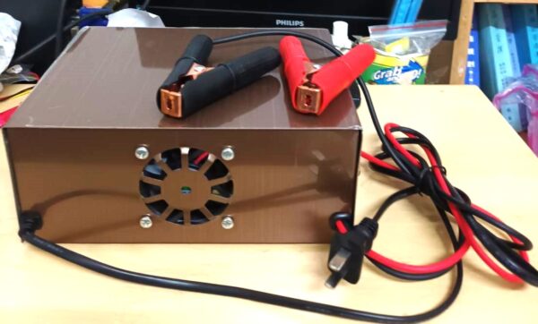 汽機車 電瓶充電器12V-24V,12~24V鋰電瓶充電器,2V-24V蓄電池充電器,電瓶充電器