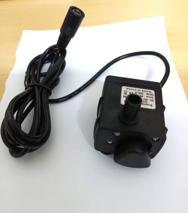 DC16~24V 沉水馬達最大流量：240L/H,沉水馬達,抽水馬達,水箱沉水馬達