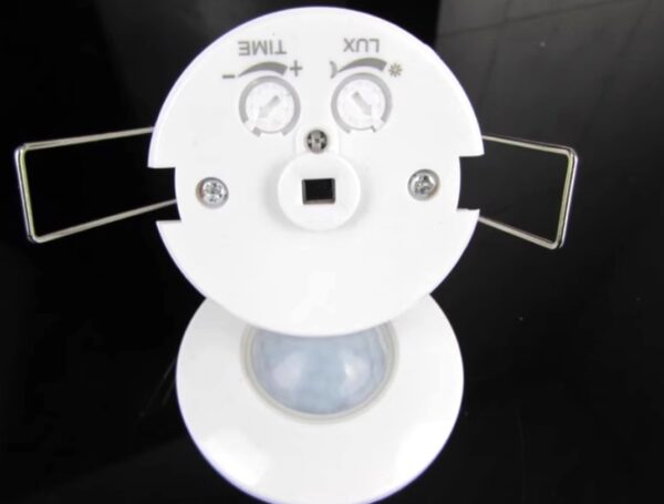 AC110~240V小尺寸紅外線人體感應開關,紅外線感應開關,嵌入式感應開關,動作感應開關