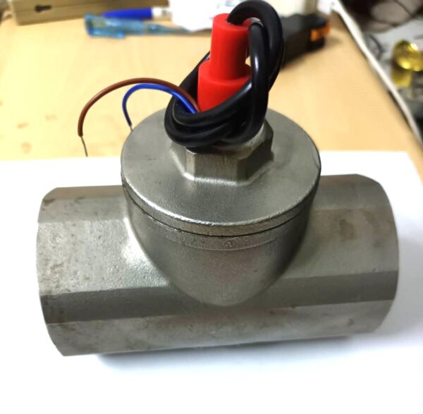 2吋內牙不鏽鋼材質水流開關,流量開關,不鏽鋼水流開關